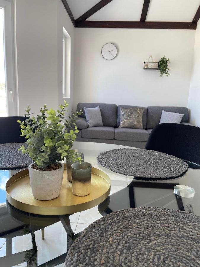 Apartment Eleni Šibenik Esterno foto