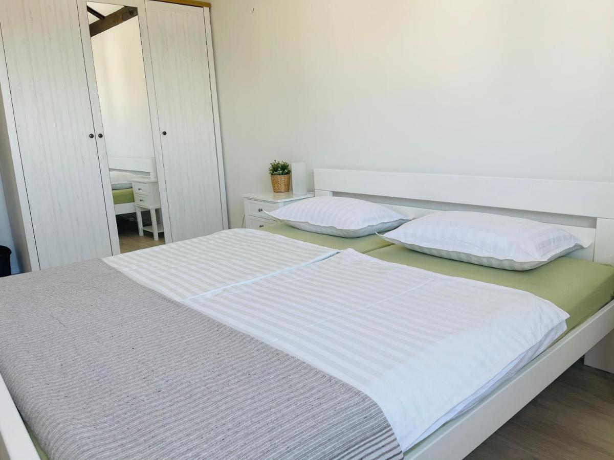 Apartment Eleni Šibenik Esterno foto
